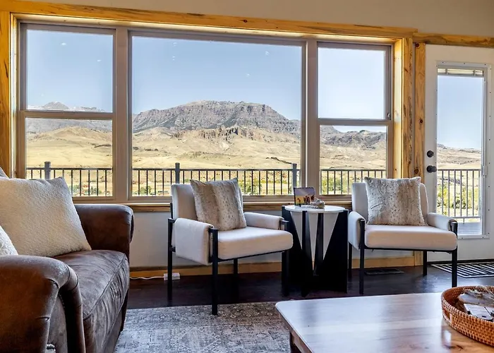 Dog-friendly With Panoramic Mountain Views In Wyoming Holiday home